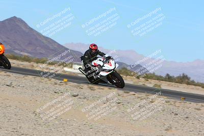 media/Jan-13-2024-SoCal Trackdays (Sat) [[9c032fe5aa]]/Turn 14 Inside (150pm)/